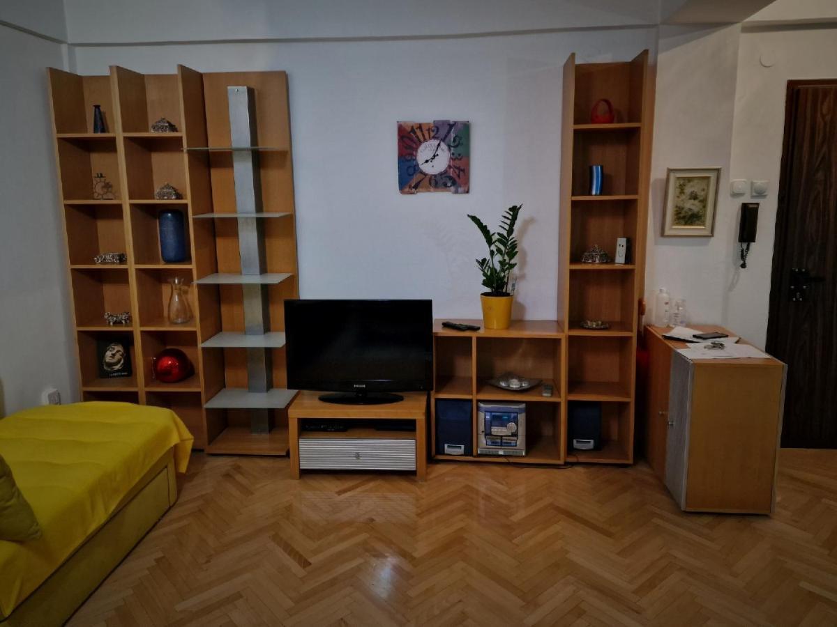 Spectacular Apartment In Skopje, City Mall Area Kültér fotó