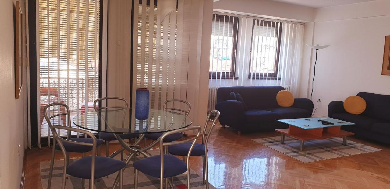 Spectacular Apartment In Skopje, City Mall Area Kültér fotó