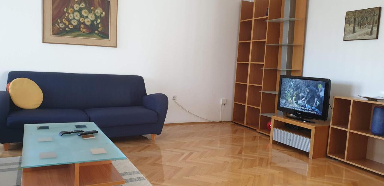 Spectacular Apartment In Skopje, City Mall Area Kültér fotó