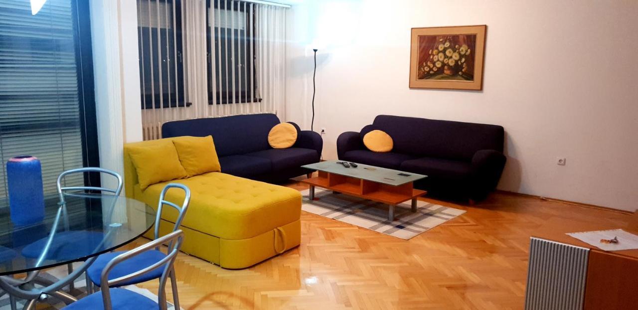 Spectacular Apartment In Skopje, City Mall Area Kültér fotó